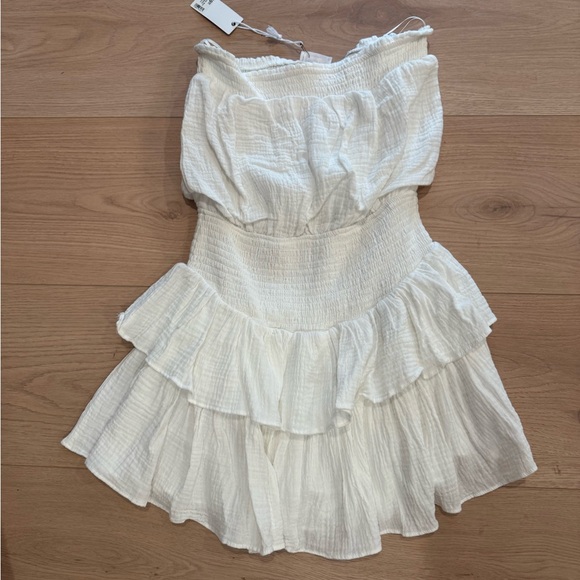 White Ruffled Strapless Dress - Picture 1 of 2